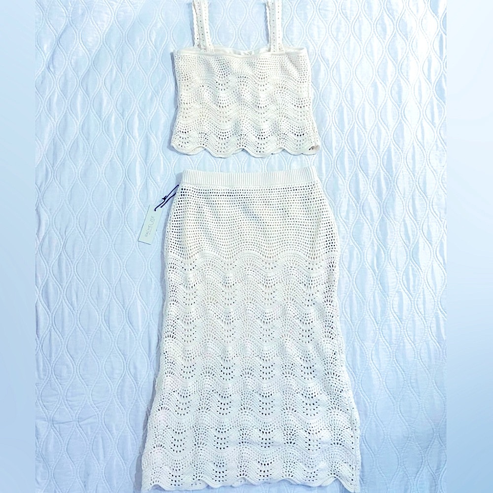 Rachel Zoe knit cropped top and skirt set size M - Picture 2 of 14